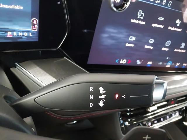 2026 Chevrolet Suburban RST, 4WD