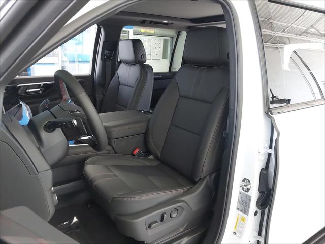 2026 Chevrolet Suburban RST, 4WD