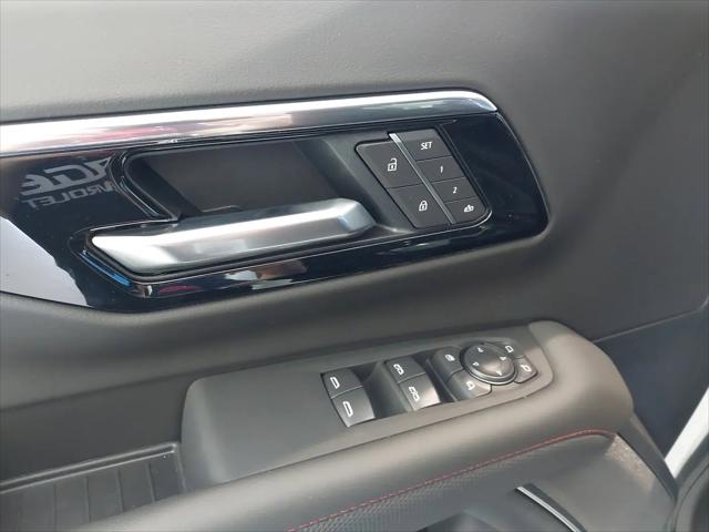2026 Chevrolet Suburban RST, 4WD