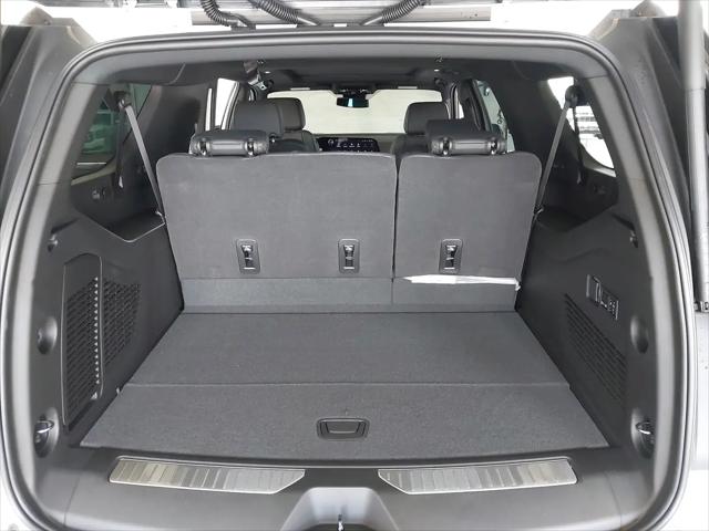 2026 Chevrolet Suburban RST, 4WD