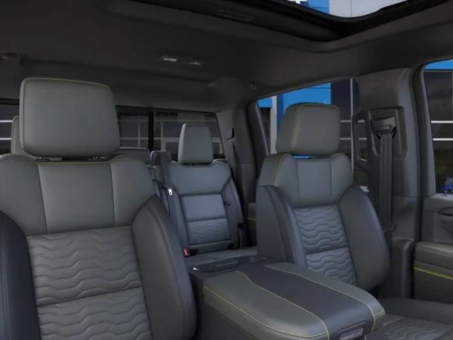2026 Chevrolet Silverado 2500HD Crew Cab, Standard Bed, XR2, 4WD