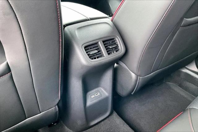 2023 Buick Envision Essence AWD