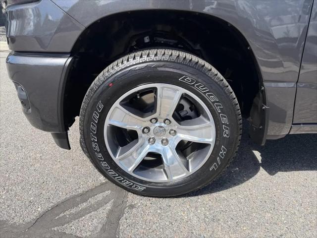 2026 Ram 1500 Express Crew Cab 4x4 57 Box