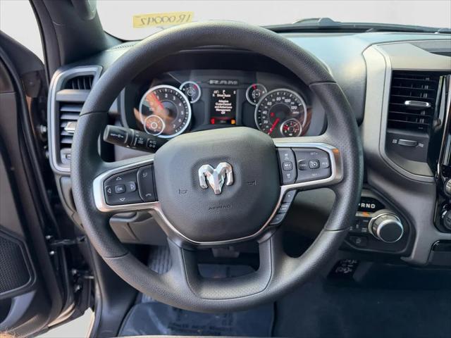 2026 Ram 1500 Express Crew Cab 4x4 57 Box