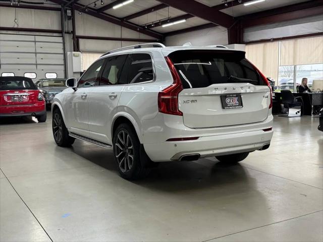 2016 Volvo XC90 T6 Momentum