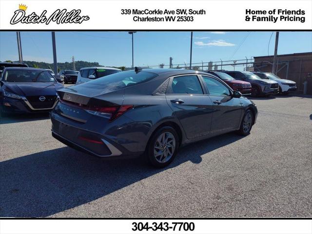 2024 Hyundai Elantra SEL 2024 Hyundai Elantra SEL