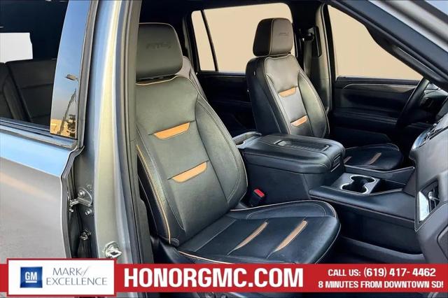 2023 GMC Yukon XL 4WD AT4