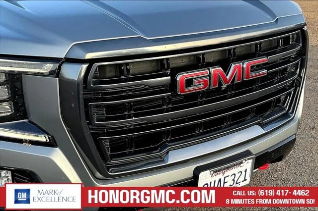 2023 GMC Yukon XL 4WD AT4