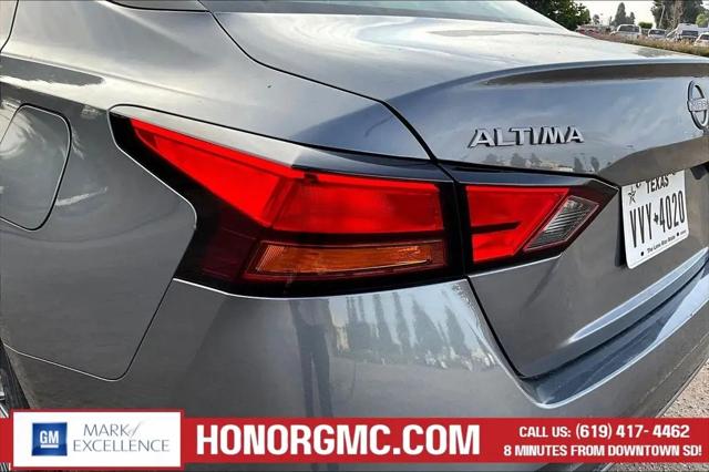 2025 Nissan Altima SV FWD