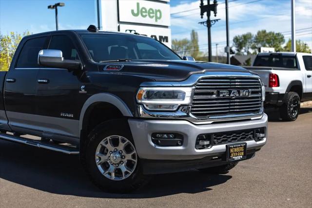 2020 Ram 3500 Laramie Crew Cab 4x4 8' Box