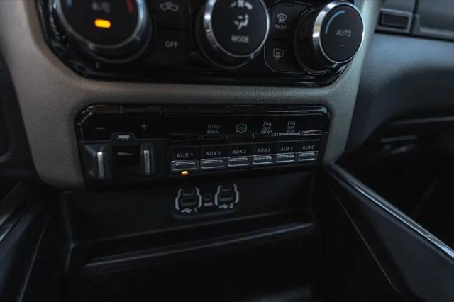 2020 Ram 3500 Laramie Crew Cab 4x4 8' Box