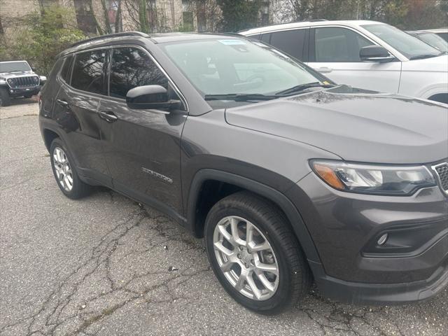 2023 Jeep Compass Latitude Lux FWD
