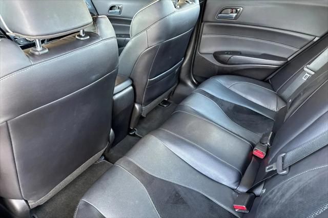 2022 Acura ILX Premium & A-SPEC Packages