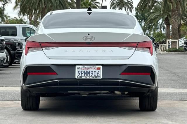 2024 Hyundai Elantra SEL