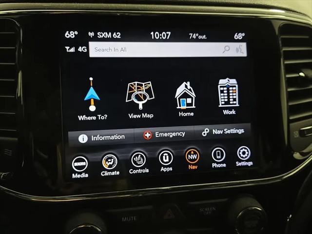 2021 Jeep Grand Cherokee Laredo X 4x4