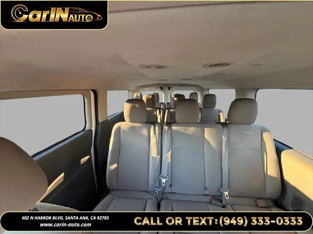 2016 Nissan 3500 S V8