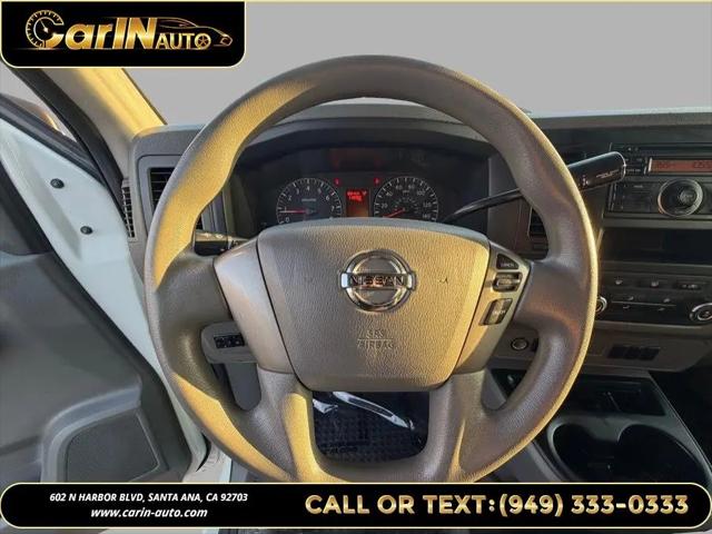 2016 Nissan 3500 S V8