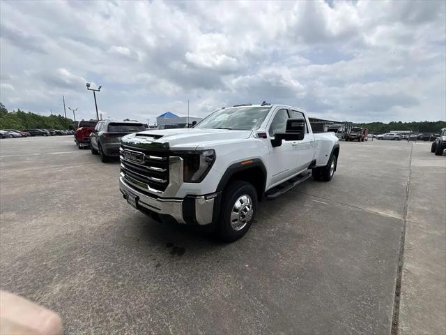 2026 GMC Sierra 3500HD Crew Cab, Long Bed, SLE Dual Rear Wheel, 4WD