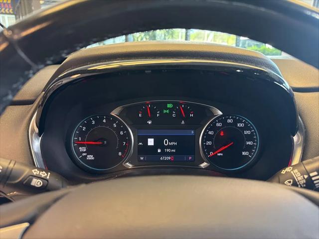 2023 Chevrolet Traverse AWD LT Leather