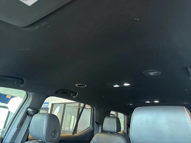 2023 Chevrolet Traverse AWD LT Leather