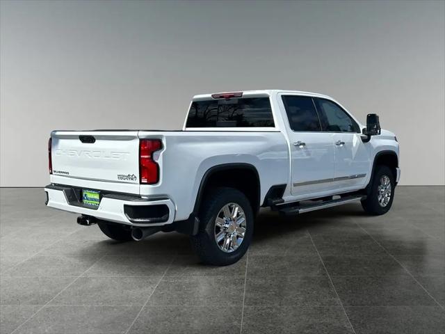 2026 Chevrolet Silverado 3500HD Crew Cab, Standard Bed, High Country, 4WD