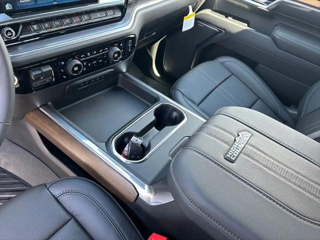 2026 Chevrolet Silverado 3500HD Crew Cab, Standard Bed, High Country, 4WD