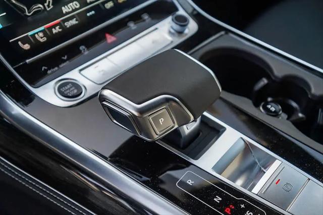 2026 Audi Q8 Premium Plus 55 TFSI quattro Tiptronic