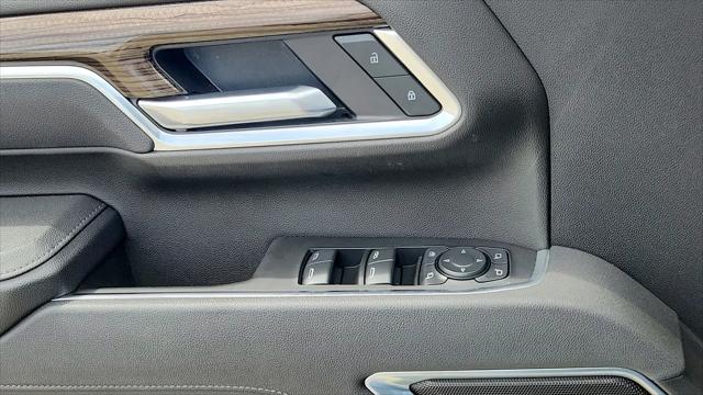 2025 Chevrolet Silverado 2500HD 4WD Crew Cab Standard Bed LT