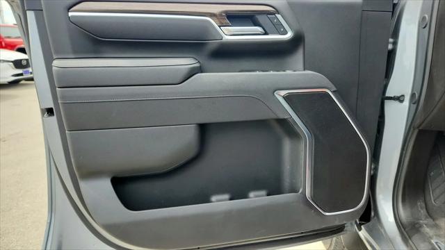 2025 Chevrolet Silverado 2500HD 4WD Crew Cab Standard Bed LT