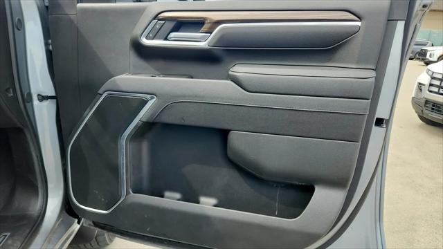 2025 Chevrolet Silverado 2500HD 4WD Crew Cab Standard Bed LT