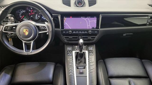 2020 Porsche Macan Macan