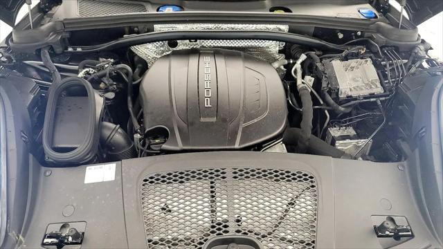 2020 Porsche Macan Macan