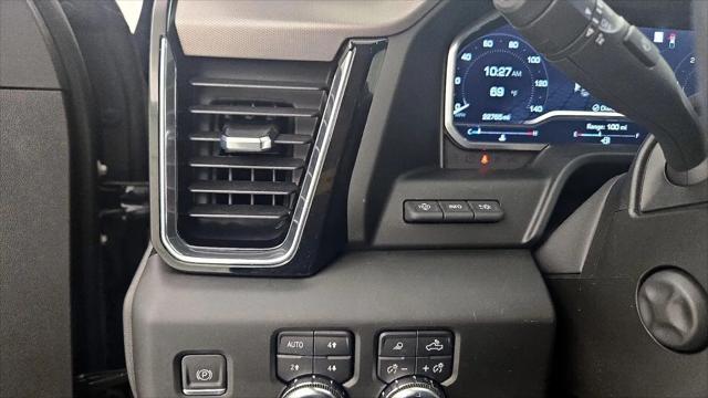 2022 GMC Sierra 1500 4WD Crew Cab Short Box Denali
