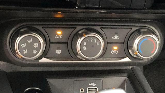 2025 Nissan Kicks S FWD