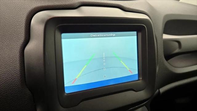 2020 Jeep Renegade Jeepster FWD