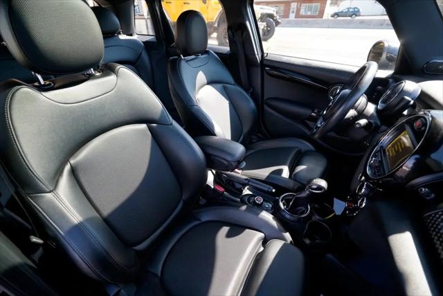 2017 MINI Hardtop Cooper S