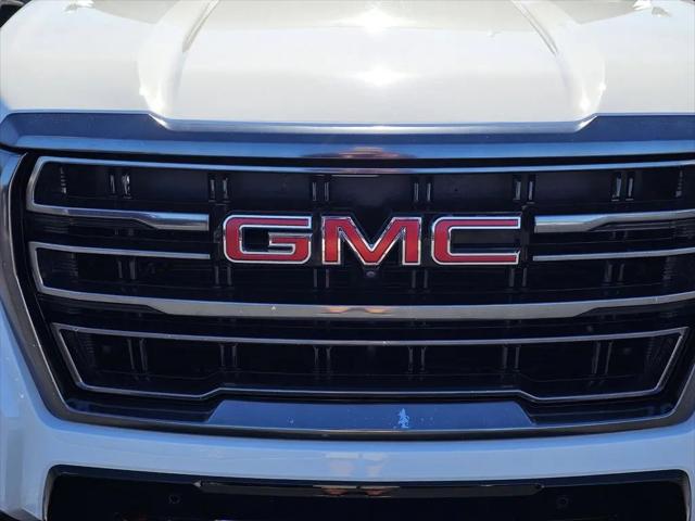 2023 GMC Yukon XL 4WD AT4