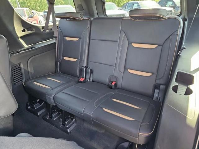 2023 GMC Yukon XL 4WD AT4