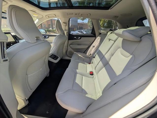 2026 Volvo XC60 B5 Ultra