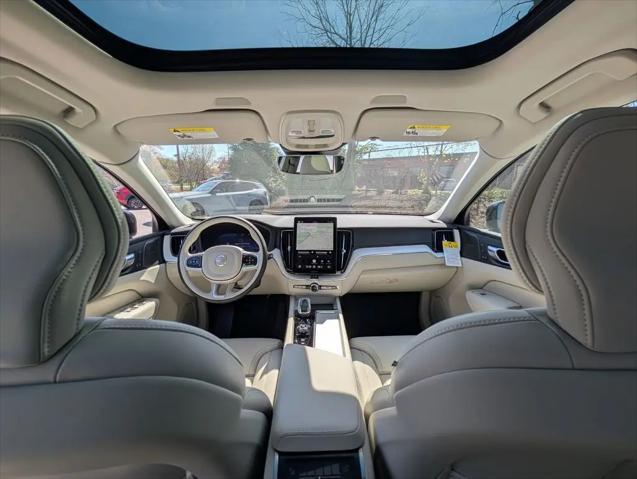 2026 Volvo XC60 B5 Ultra