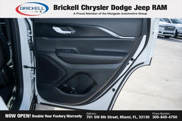2026 Jeep Grand Cherokee Laredo 4x4