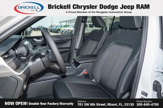 2026 Jeep Grand Cherokee Laredo 4x4