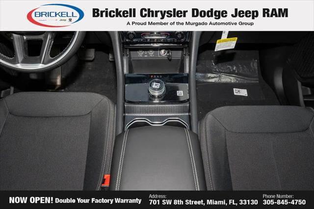 2026 Jeep Grand Cherokee Laredo 4x4