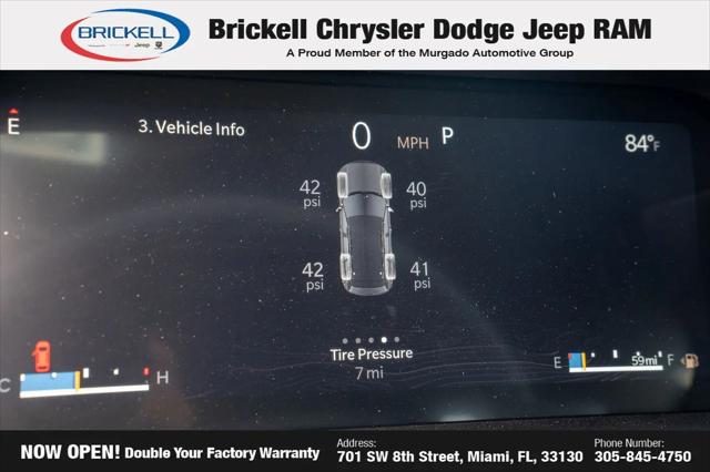 2026 Jeep Grand Cherokee Laredo 4x4
