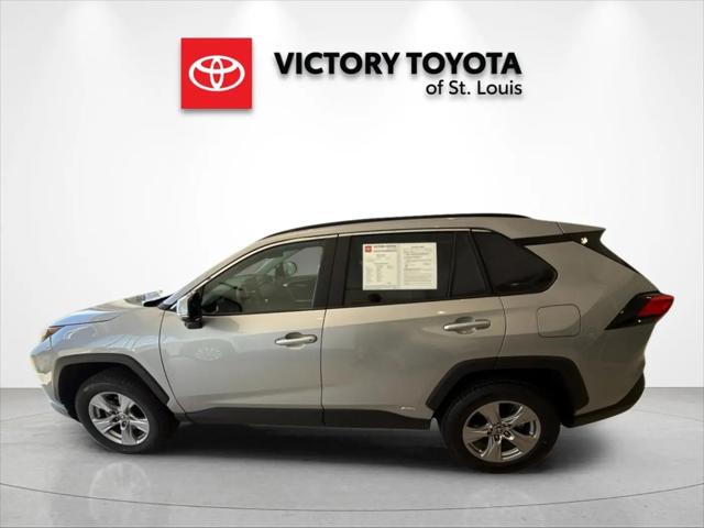 2025 Toyota RAV4 Hybrid XLE