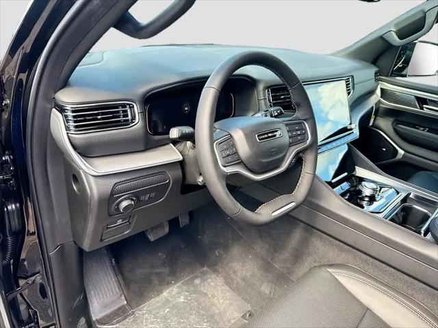 2026 Jeep Grand Wagoneer 4x2