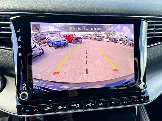 2026 Jeep Grand Wagoneer 4x2