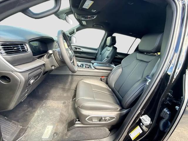 2026 Jeep Grand Wagoneer 4x2