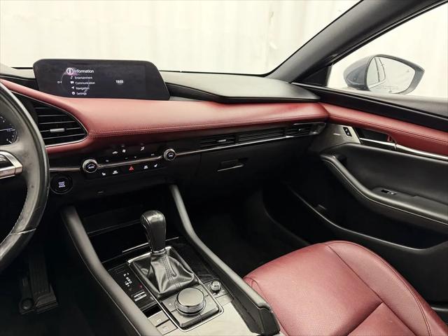 2019 Mazda Mazda3 Premium Package