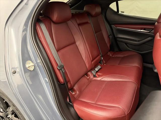 2019 Mazda Mazda3 Premium Package